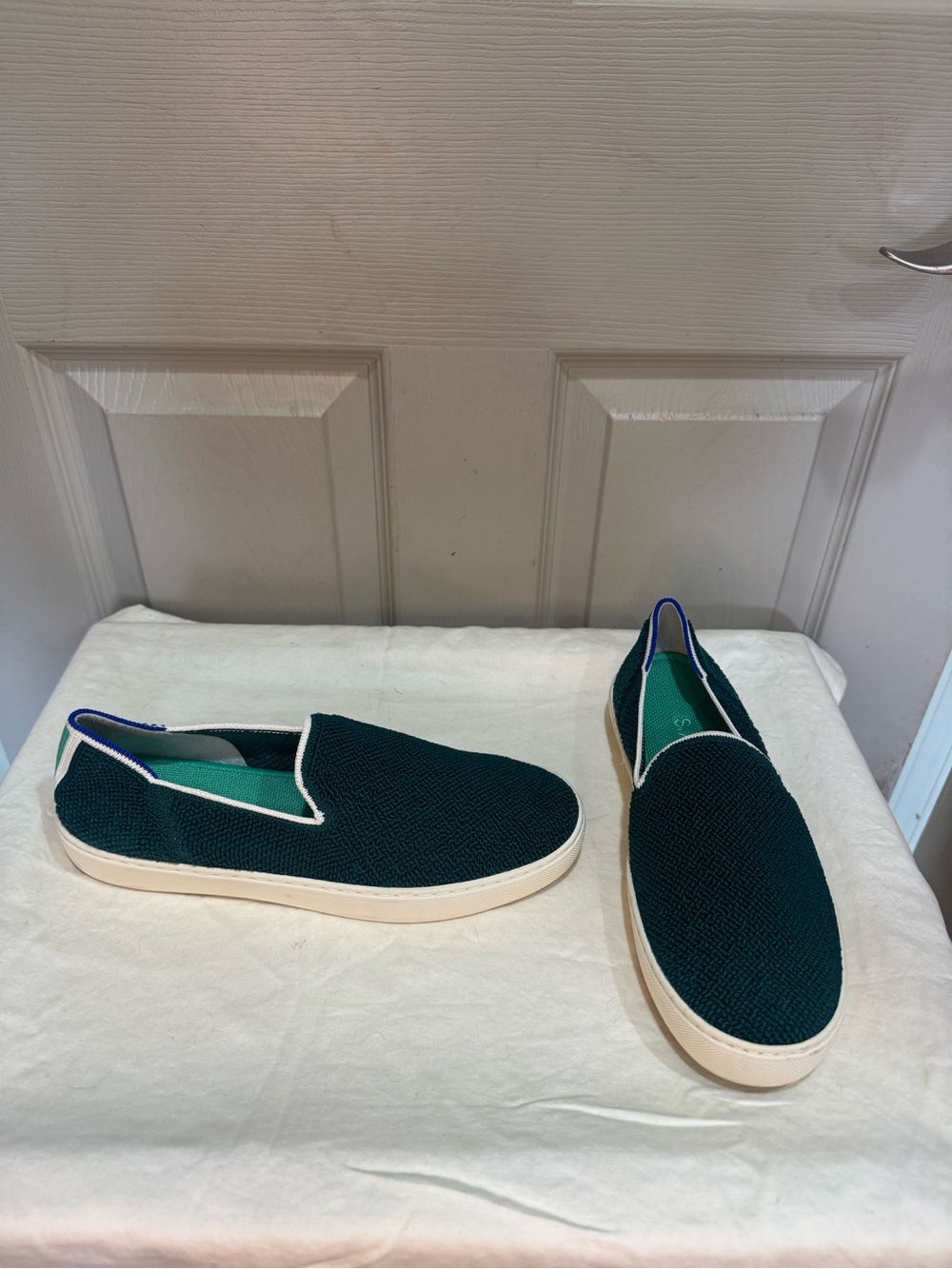Rothy’s The Original Slip-On Sneaker Juniper Terry Green White Trim Size 9